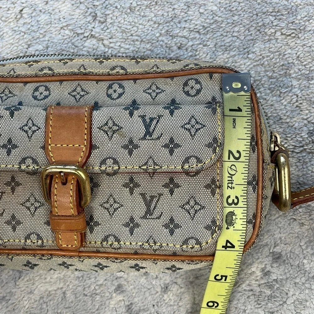 Louis Vuitton Monogram Mini Lin Juliette MM Denim Crossbody Bag - Picture 17 of 17